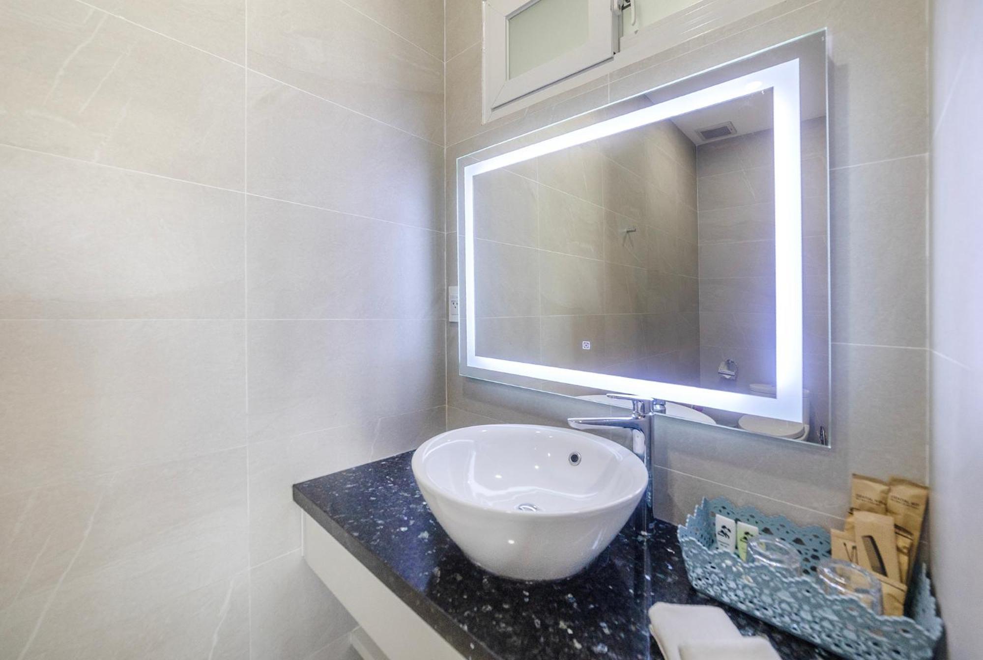 Tiffany Hotel & Restaurant Phan Thiết Zewnętrze zdjęcie