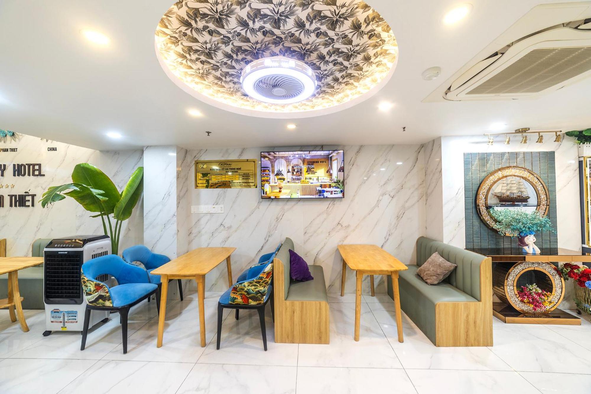 Tiffany Hotel & Restaurant Phan Thiết Zewnętrze zdjęcie