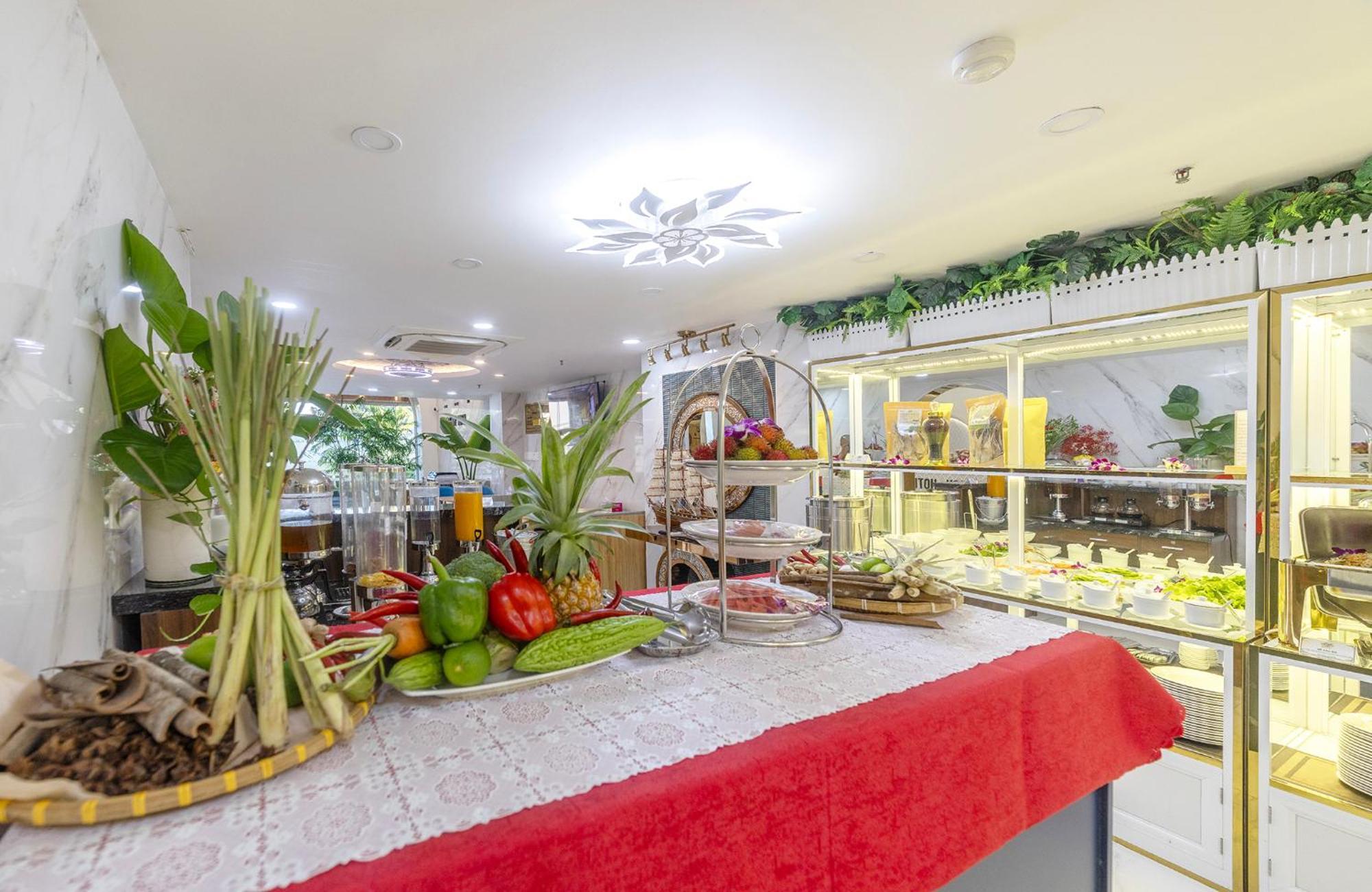 Tiffany Hotel & Restaurant Phan Thiết Zewnętrze zdjęcie